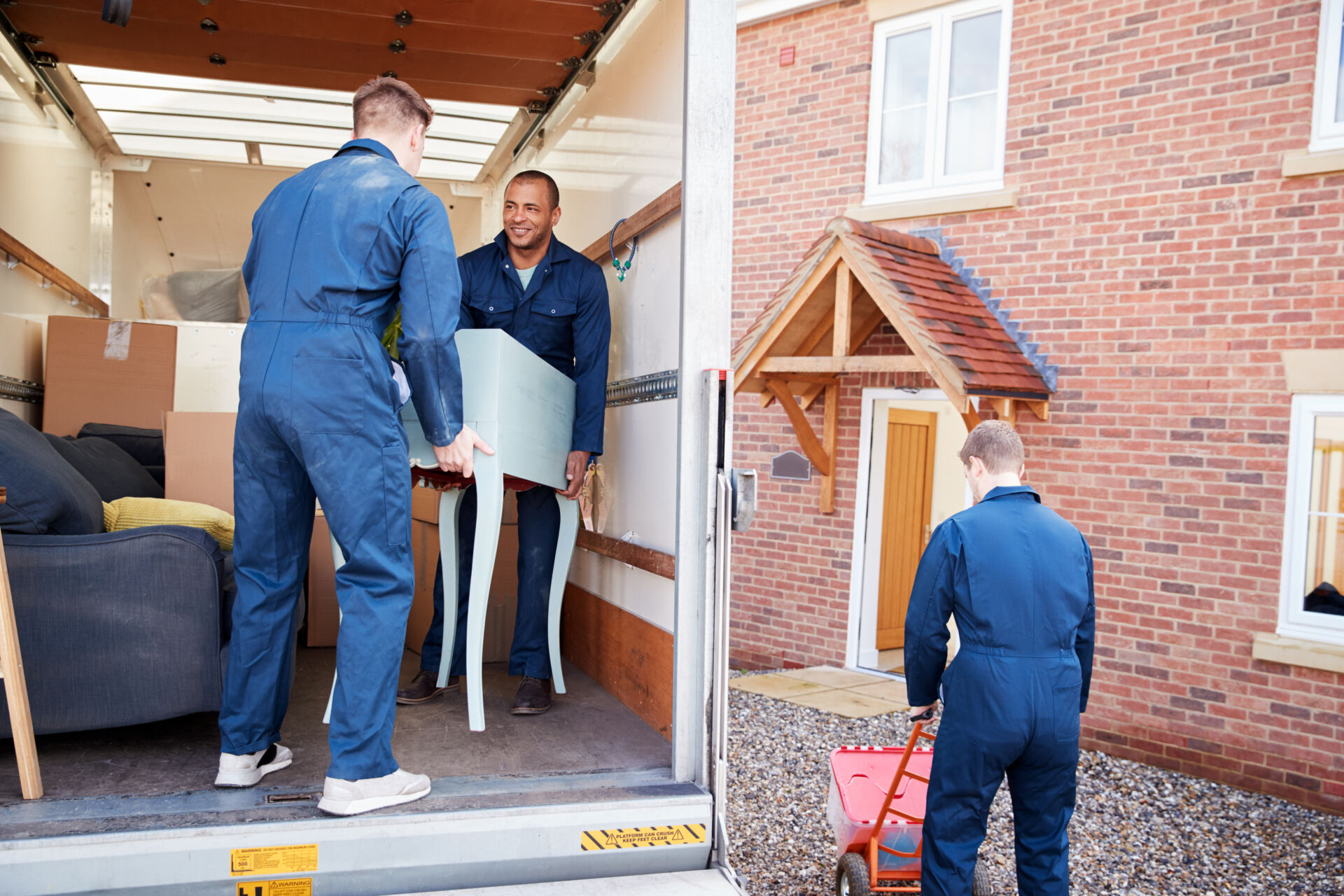 A&M Removals - Helping people move out of Folkestone into Margate