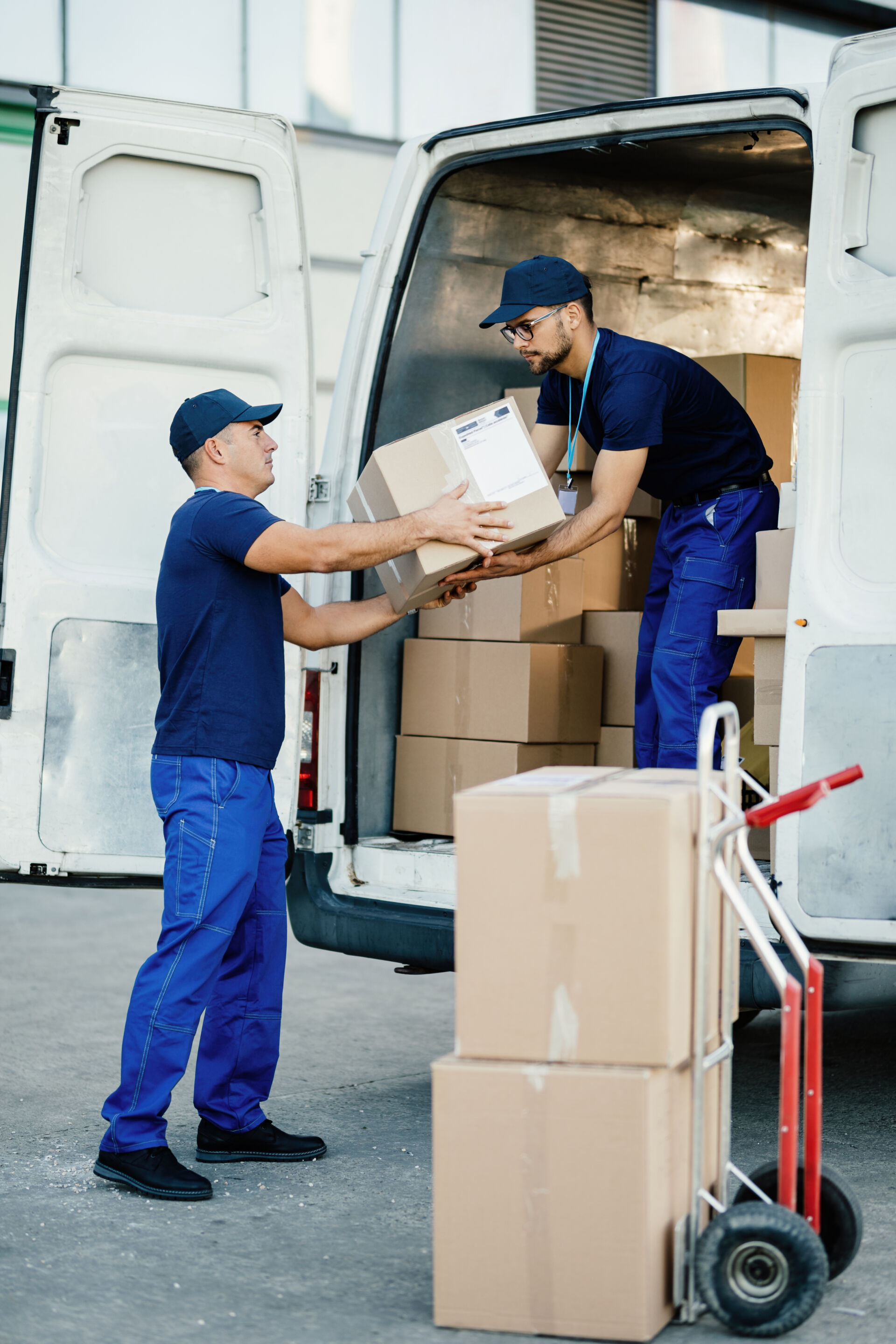 A&M Removals - Helping people move out of Sevenoaks into Folkestone