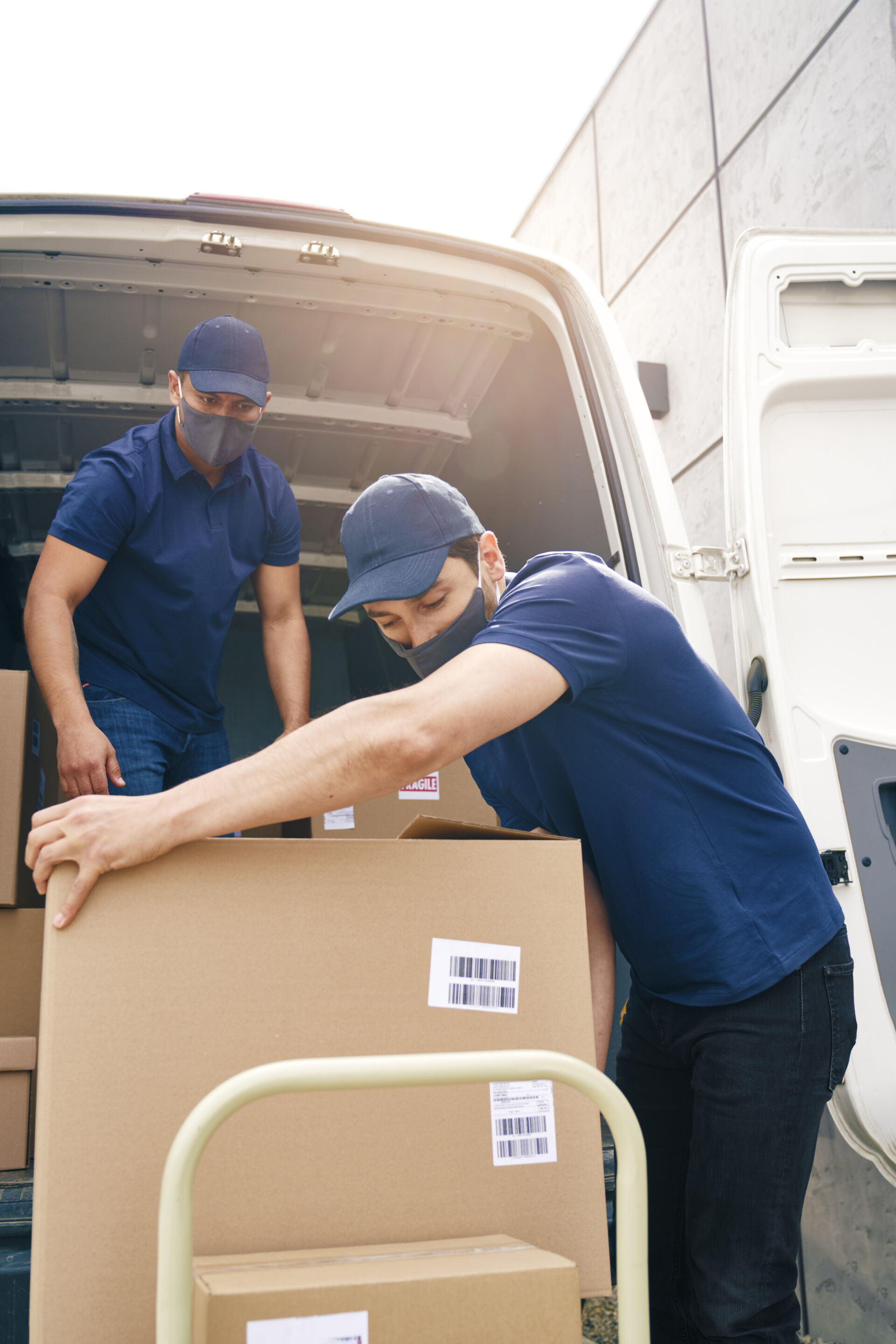 A&M Removals - Helping people move out of Hawkinge into Canterbury